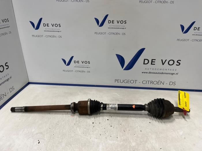 Gebruikte Steekas rechts-voor Peugeot 508 SW (8E/8U) 1.6 BlueHDI Prijs € 70,00 Margeregeling aangeboden door De Vos Onderdelen