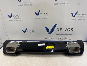 Gebruikte Diffuser achterbumper Peugeot 2008 (UD/UK/UR/US/UX) 1.2 VTi 12V PureTech 130 Prijs € 275,00 Margeregeling aangeboden door De Vos Onderdelen
