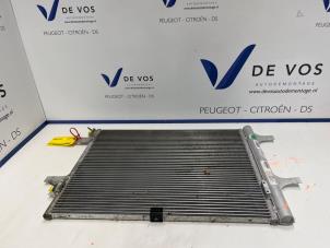 Gebruikte Airco Radiateur Opel Grandland (X) 1.6 Turbo 16V Hybrid Prijs € 250,00 Margeregeling aangeboden door De Vos Onderdelen