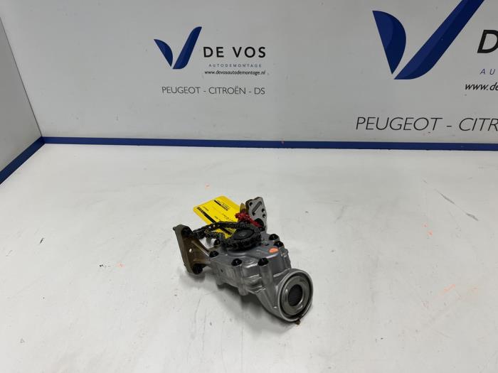 Gebruikte Oliepomp Citroen C3 Aircross I (2C/2R) 1.2 e-THP PureTech 110 Prijs € 225,00 Margeregeling aangeboden door De Vos Onderdelen