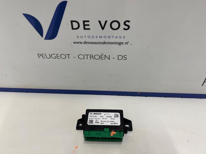 Gebruikte PDC Module Citroen Jumpy 2.0 Blue HDI 180 Prijs € 70,00 Margeregeling aangeboden door De Vos Onderdelen