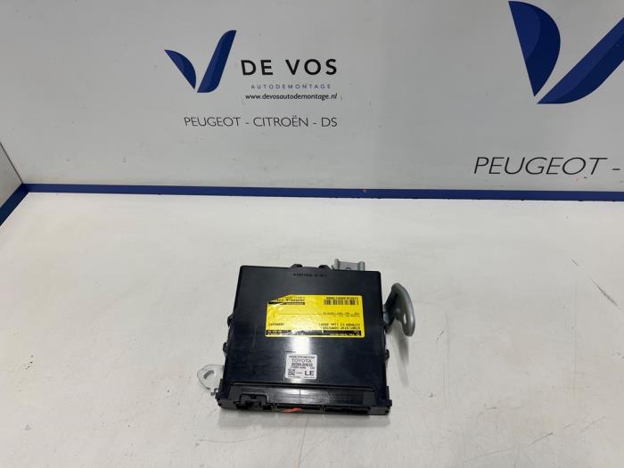 Gebruikte Start/Stop computer Citroen C1 1.0 12V VVT-i Prijs € 250,00 Margeregeling aangeboden door De Vos Onderdelen