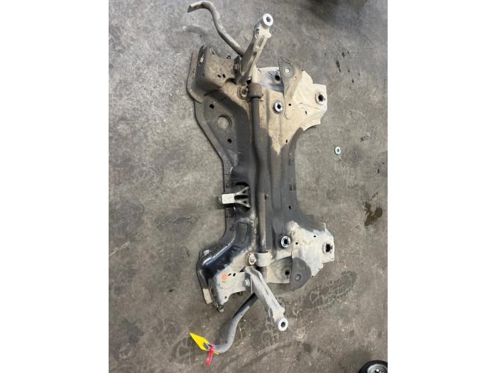 Gebruikte Subframe Citroen Berlingo 1.2 12V PureTech 110 Prijs € 250,00 Margeregeling aangeboden door De Vos Onderdelen