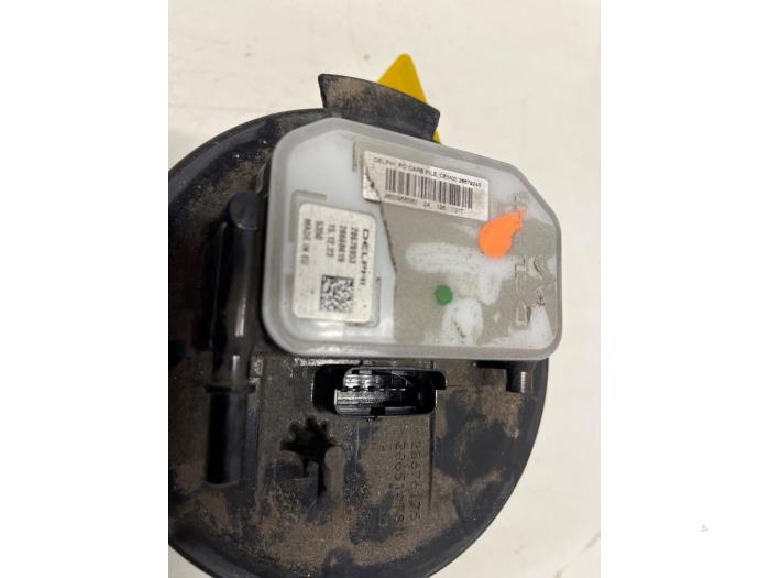 Gebruikte Tank element Pomp Opel Astra L (F3/FB/FM/FP) 1.2 Turbo 110 12V Prijs € 160,00 Margeregeling aangeboden door De Vos Onderdelen