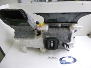Gebruikte Kachelhuis Citroen C-Crosser 2.2 HDiF 16V Prijs € 350,00 Margeregeling aangeboden door De Vos Autodemontagebedrijf