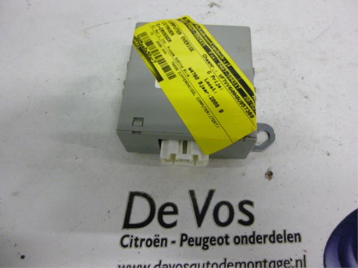 Computer Diversen van een Citroën C-Crosser 2.2 HDiF 16V 2008