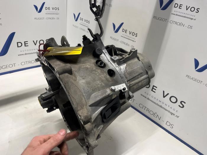 Gebruikte Versnellingsbak Citroen C4 Picasso (3D/3E) 1.6 16V VTi 120 Prijs € 750,00 Margeregeling aangeboden door De Vos Onderdelen