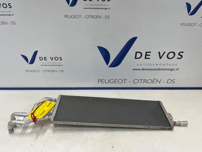 Gebruikte Radiateur DS Automobiles DS 7 1.6 16V E-Tense 300 4x4 Prijs € 225,00 Margeregeling aangeboden door De Vos Onderdelen