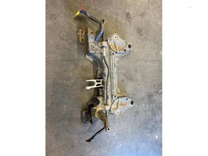 Gebruikte Subframe Citroen C4 Berline (BA/BB/BC) ë-C4 50 kWh Prijs € 300,00 Margeregeling aangeboden door De Vos Onderdelen