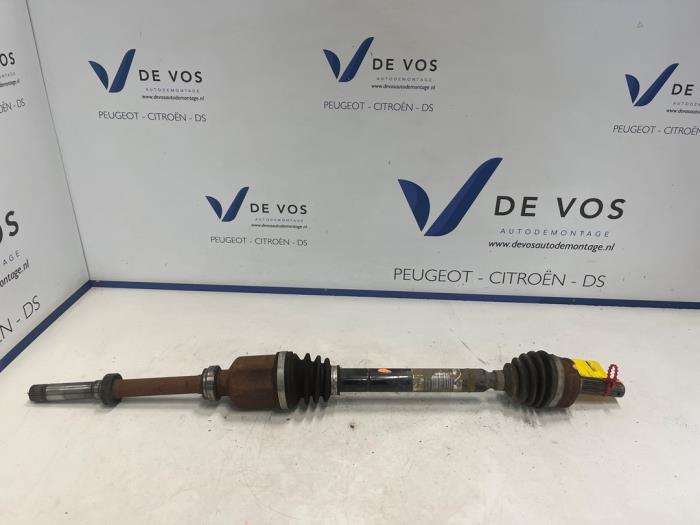 Gebruikte Steekas rechts-voor Citroen C4 Berline (BA/BB/BC) ë-C4 50 kWh Prijs € 160,00 Margeregeling aangeboden door De Vos Onderdelen