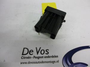 Gebruikte Sensor (overige) Citroen C6 (TD) 2.7 HDiF V6 24V Prijs € 45,00 Margeregeling aangeboden door De Vos Autodemontagebedrijf