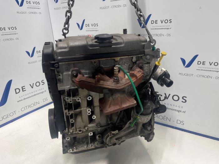 Gebruikte Motor Peugeot 206+ (2L/M) Prijs € 850,00 Margeregeling aangeboden door De Vos Onderdelen