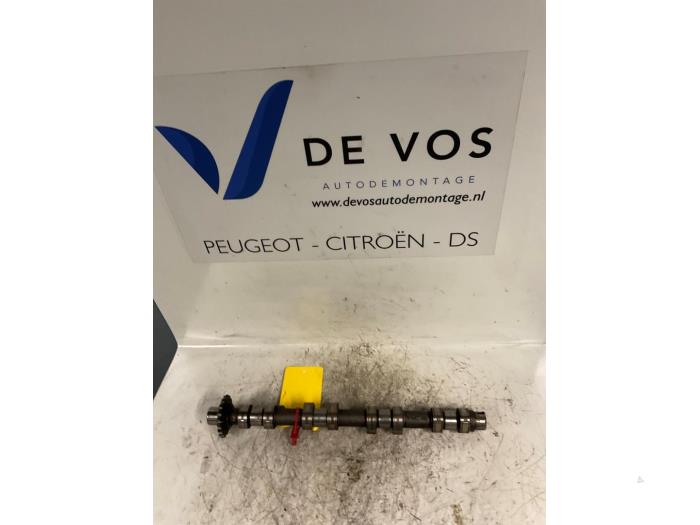 Gebruikte Nokkenas Peugeot 807 2.0 HDi 16V FAP Prijs € 100,00 Margeregeling aangeboden door De Vos Onderdelen