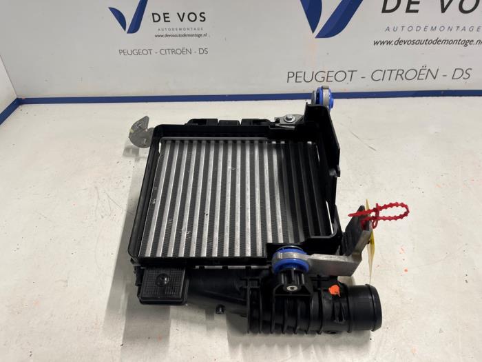 Gebruikte Intercooler Opel Astra L Sports Tourer (F4/FC/FN/FR) 1.6 Plug-in Hybrid Turbo 16V Prijs op aanvraag aangeboden door De Vos Onderdelen