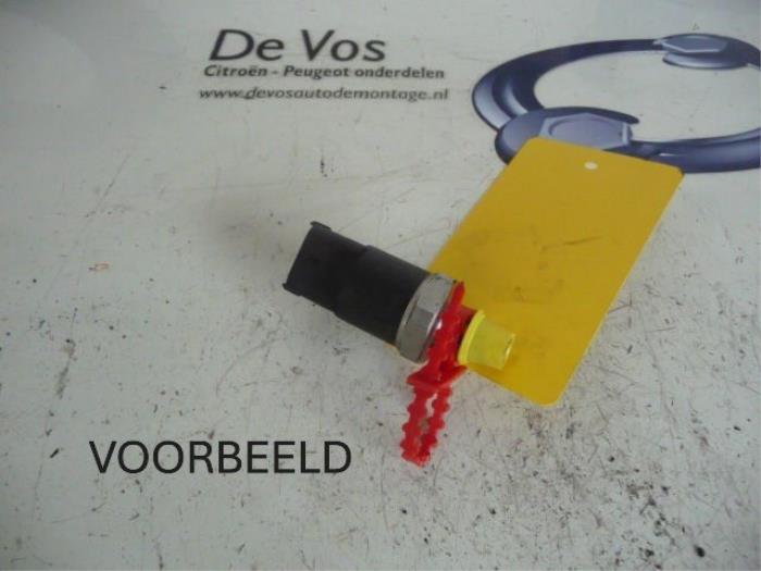 Gebruikte Druksensor Peugeot Boxer (244) 2.8 HDi 127 Prijs € 90,00 Margeregeling aangeboden door De Vos Onderdelen