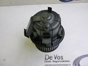 Gebruikte Chaufage Ventilatiemotor Citroen C3 (SC) 1.4 HDi Prijs € 55,00 Margeregeling aangeboden door De Vos Autodemontagebedrijf