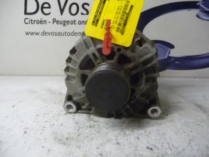 Gebruikte Dynamo Citroen C3 (SC) 1.4 HDi Prijs € 100,00 Margeregeling aangeboden door De Vos Onderdelen