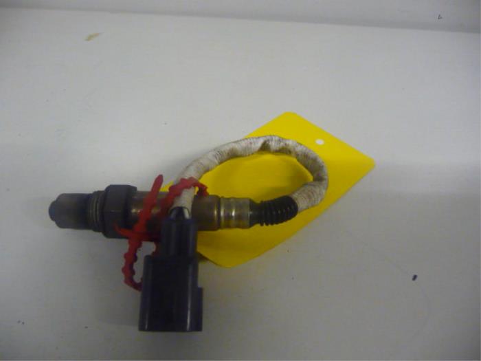 Gebruikte Lambda Sonde Peugeot 107 1.0 12V Prijs € 45,00 Margeregeling aangeboden door De Vos Onderdelen