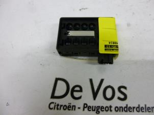 Gebruikte Regensensor Citroen C3 Picasso (SH) 1.6 HDi 90 Prijs € 70,00 Margeregeling aangeboden door De Vos Autodemontagebedrijf