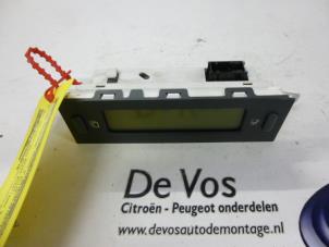 Gebruikte Display Interieur Citroen C5 I Berline (DC) 2.0 HPI 16V Prijs € 55,00 Margeregeling aangeboden door De Vos Onderdelen