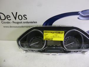 Gebruikte Tellerklok Peugeot 208 I (CA/CC/CK/CL) 1.6 16V THP 155 Prijs € 135,00 Margeregeling aangeboden door De Vos Onderdelen