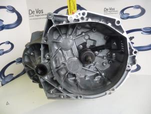 Gebruikte Versnellingsbak Peugeot 208 I (CA/CC/CK/CL) 1.6 16V THP 155 Prijs € 800,00 Margeregeling aangeboden door De Vos Onderdelen