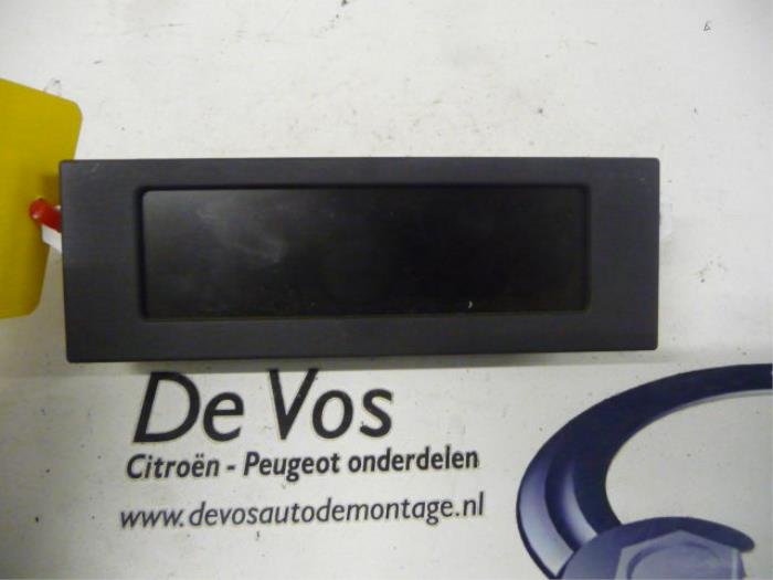 Gebruikte Display Interieur Citroen C3 (SC) 1.4 HDi Prijs € 80,00 Margeregeling aangeboden door De Vos Onderdelen