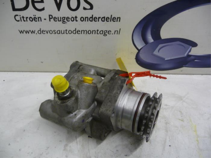 Gebruikte Pomp Servo Citroen Jumper (U9) 3.0 HDi 155 Euro 5 Prijs € 150,00 Margeregeling aangeboden door De Vos Onderdelen