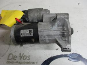 Gebruikte Startmotor Peugeot 407 Prijs € 70,00 Margeregeling aangeboden door De Vos Onderdelen