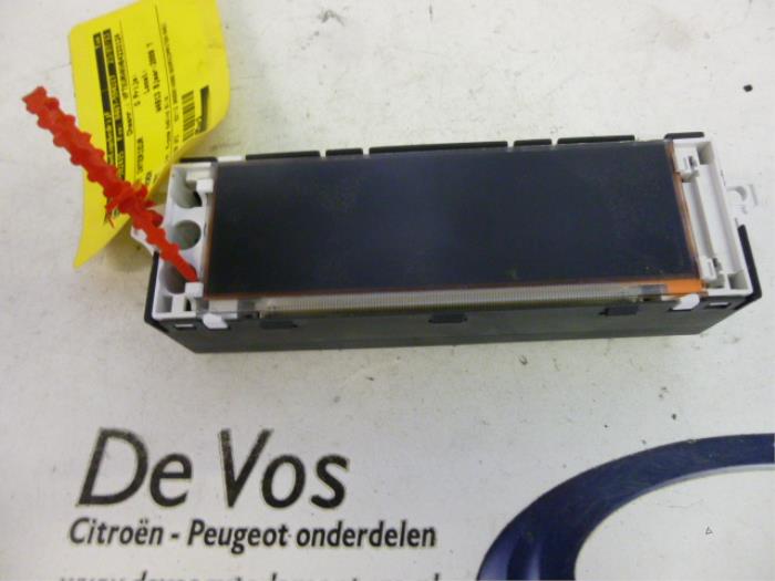 Gebruikte Display Interieur Citroen Jumpy Prijs € 70,00 Margeregeling aangeboden door De Vos Onderdelen