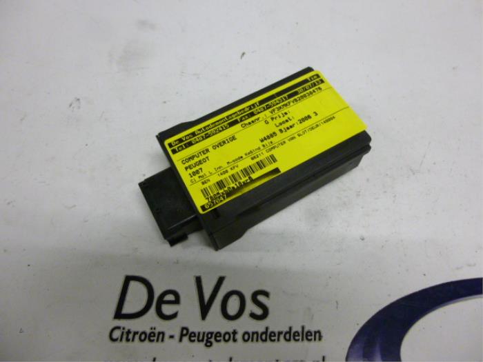 Gebruikte Computer Diversen Peugeot 1007 (KM) 1.4 Prijs € 35,00 Margeregeling aangeboden door De Vos Onderdelen