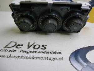 Gebruikte Kachel Bedieningspaneel Citroen C3 Picasso (SH) 1.6 HDi 90 Prijs € 70,00 Margeregeling aangeboden door De Vos Autodemontagebedrijf