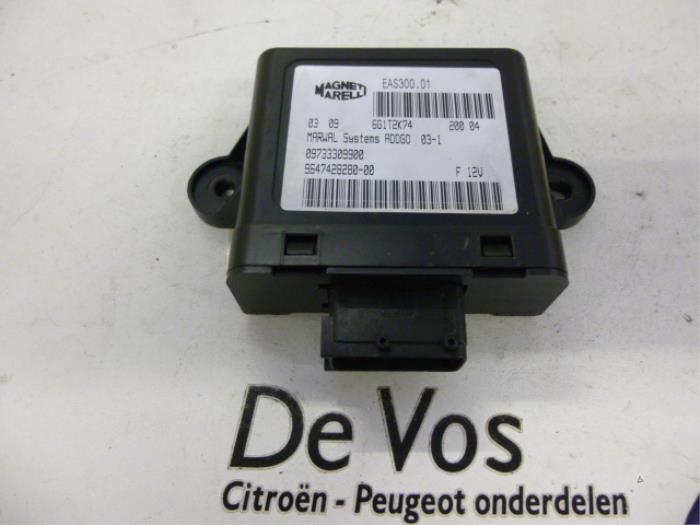 Gebruikte Computer roetfilter Peugeot 407 Prijs € 45,00 Margeregeling aangeboden door De Vos Onderdelen