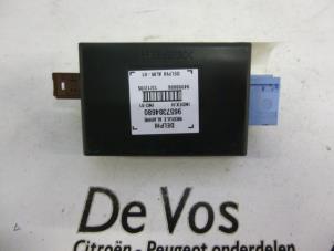Gebruikte Alarm relais Peugeot 607 Prijs € 45,00 Margeregeling aangeboden door De Vos Autodemontagebedrijf