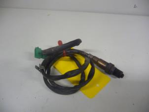 Gebruikte Lambda Sonde Peugeot 407 Prijs € 45,00 Margeregeling aangeboden door De Vos Onderdelen