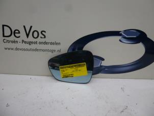Gebruikte Spiegelglas links Citroen C5 III Tourer (RW) 2.0 HDiF 16V Prijs € 20,00 Margeregeling aangeboden door De Vos Autodemontagebedrijf