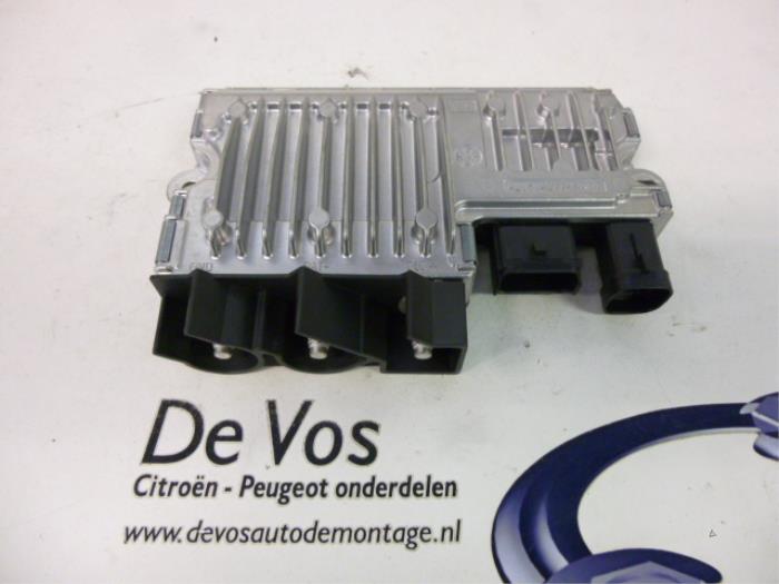 Gebruikte Start/Stop computer Citroen C4 Berline (NC) 1.6 Hdi Prijs € 115,00 Margeregeling aangeboden door De Vos Onderdelen