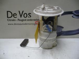 Gebruikte Tank element Pomp Citroen C3 (SC) 1.4 16V VTi Prijs € 90,00 Margeregeling aangeboden door De Vos Onderdelen