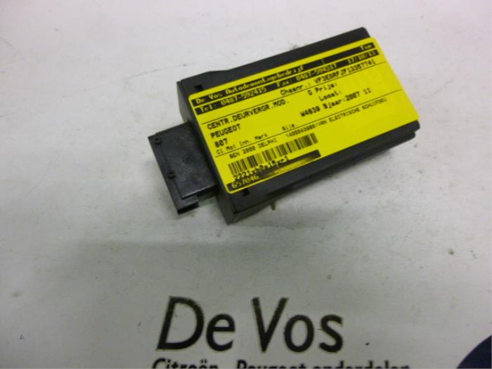 Gebruikte Deur module Peugeot 807 2.0 16V Prijs € 25,00 Margeregeling aangeboden door De Vos Onderdelen