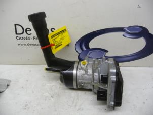 Gebruikte Pomp Servo Citroen C4 Picasso Prijs € 250,00 Margeregeling aangeboden door De Vos Onderdelen