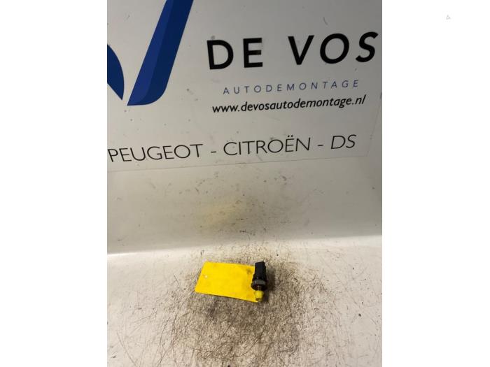 Gebruikte Druksensor Peugeot 807 2.2 HDiF 16V Prijs € 70,00 Margeregeling aangeboden door De Vos Onderdelen