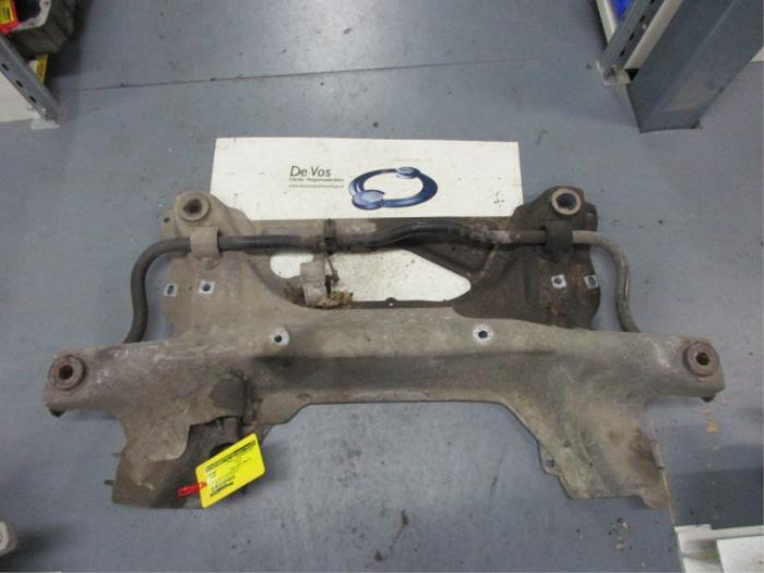 Gebruikte Subframe Citroen C5 I Berline (DC) 2.0 HDi 90 Prijs € 90,00 Margeregeling aangeboden door De Vos Onderdelen