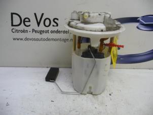 Gebruikte Brandstofpomp Elektrisch Peugeot 207/207+ (WA/WC/WM) 1.6 16V RC Turbo Prijs € 90,00 Margeregeling aangeboden door De Vos Onderdelen
