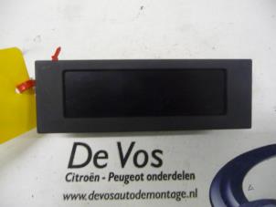 Gebruikte Display Interieur Citroen C3 (SC) 1.4 16V VTi Prijs € 80,00 Margeregeling aangeboden door De Vos Onderdelen