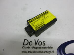 Gebruikte Deur module Peugeot 1007 (KM) 1.4 Prijs € 35,00 Margeregeling aangeboden door De Vos Autodemontagebedrijf
