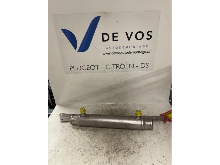 Gebruikte Intercooler Buis Citroen C5 I Berline (DC) 2.2 HDi 16V FAP Prijs € 100,00 Margeregeling aangeboden door De Vos Onderdelen