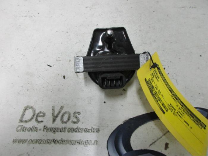 Gebruikte Bobine Peugeot 309 II (3C/3A) 1.4 Prijs € 25,00 Margeregeling aangeboden door De Vos Onderdelen