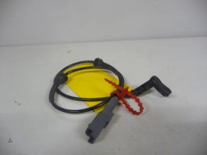 Gebruikte ABS Sensor Citroen C4 Berline (NC) 1.6 e-HDI Prijs € 25,00 Margeregeling aangeboden door De Vos Onderdelen