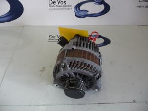 Gebruikte Dynamo Citroen C4 Picasso (UD/UE/UF) 2.0 HDiF 16V 135 Prijs € 80,00 Margeregeling aangeboden door De Vos Onderdelen