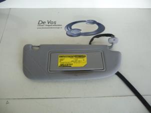 Gebruikte Zonneklep Peugeot 607 (9D/U) 2.7 HDi V6 24V Prijs € 25,00 Margeregeling aangeboden door De Vos Onderdelen